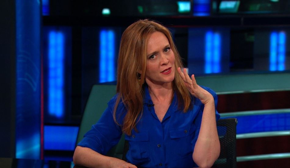 Samantha Bee in DS